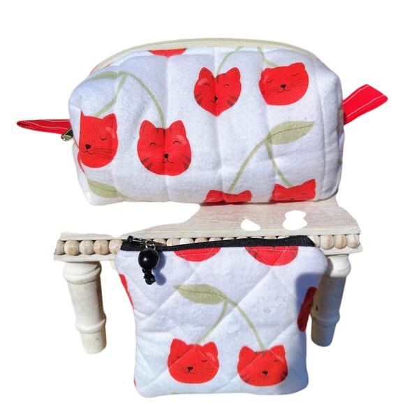 NEW Cherry Tiger Flannel quilted boxy bag with mini Zip bag / 2pc set - Picture 10 of 10